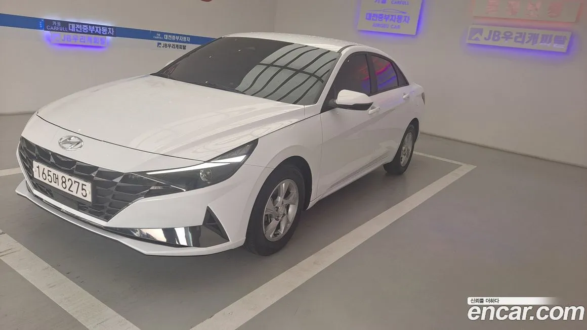 Hyundai AVANTE — фото 3