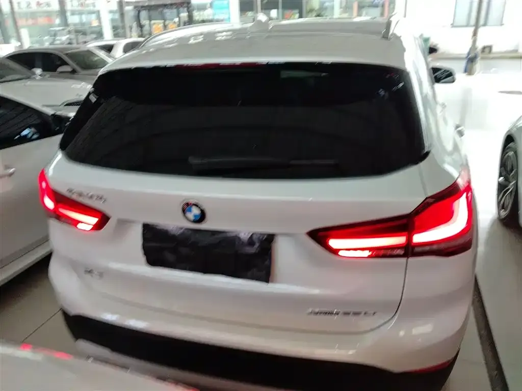 BMW X1 2021 из CN, фото 2