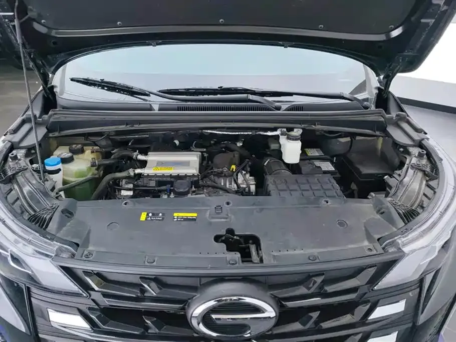 GAC Motor Trumpchi M6 — фото 10
