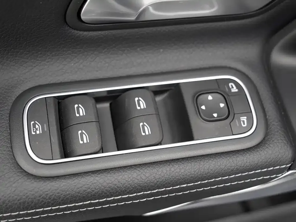 Mercedes-Benz A-Class 2022 из CN, фото 7
