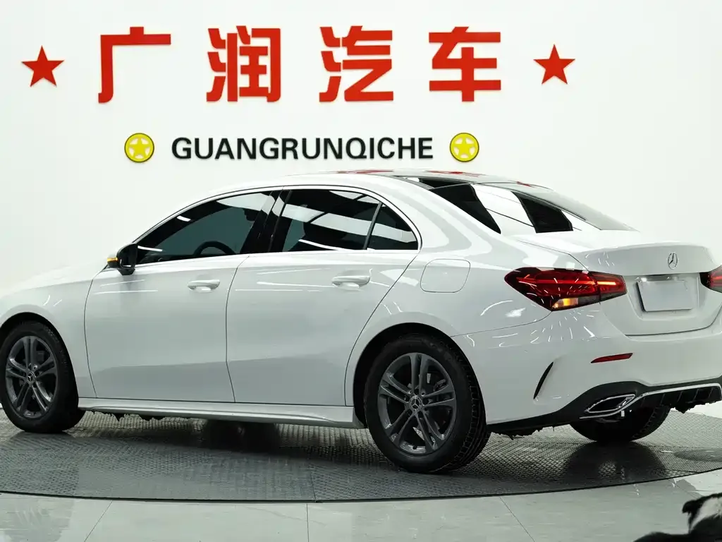 Mercedes-Benz A-Class 2022 из CN, фото 10