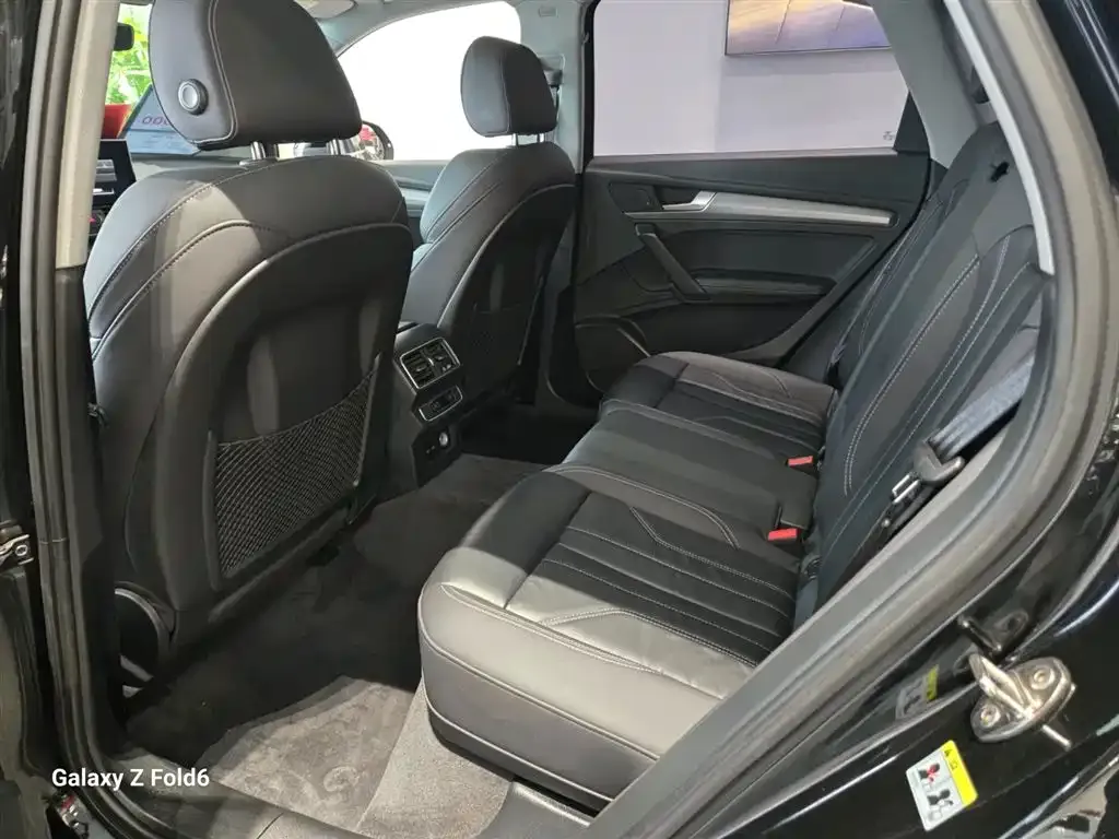 Audi Q5L 2022 из CN, фото 4