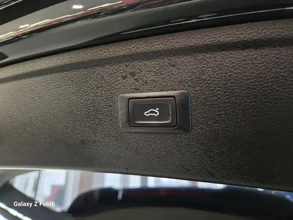 Audi Q5L 2022 из CN, фото 6