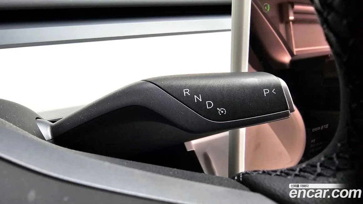 Tesla Model Y 2024 из KR, фото 3