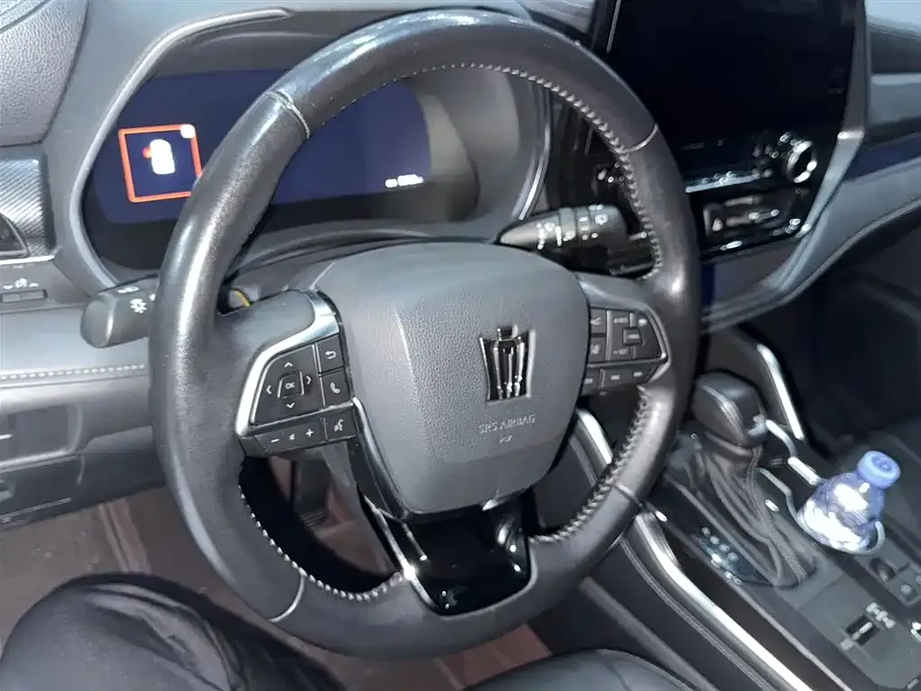 Toyota Crown Kluger 2021 из CN, фото 10