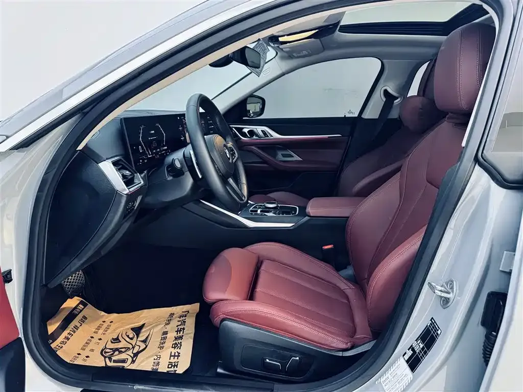 BMW 4 Series 2024 из CN, фото 10