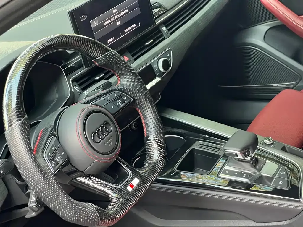 Audi A4L 2023 из CN, фото 6