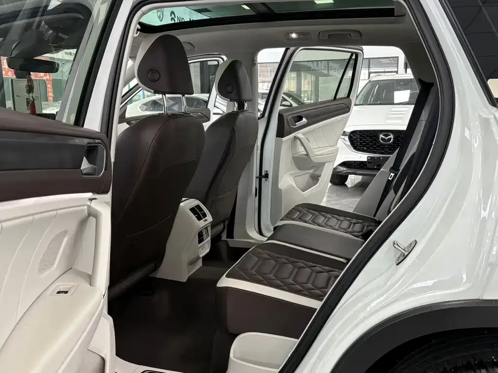 Volkswagen Tayron 2022 из CN, фото 9