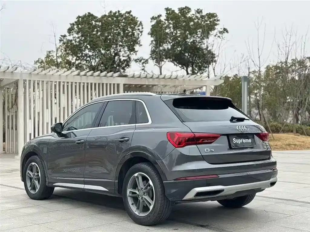 Audi Q3 2021 из CN, фото 2