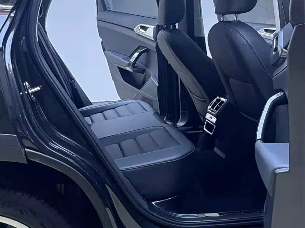 Volkswagen Tharu 2021 из CN, фото 4