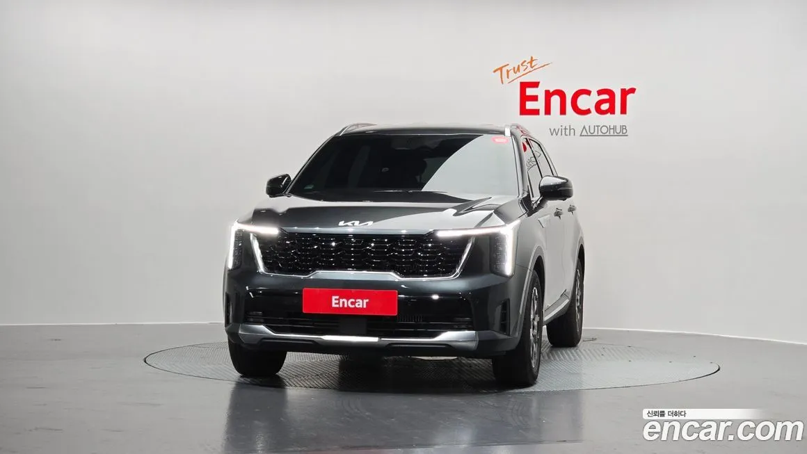 Kia Sorento — фото 7