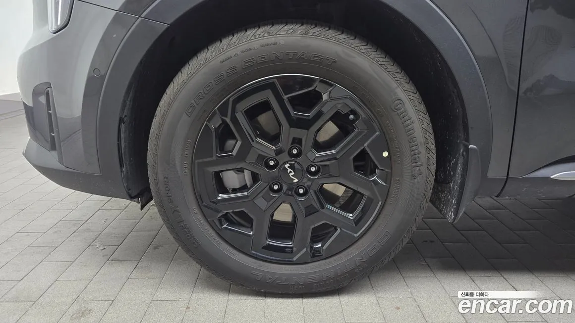 Kia Sorento — фото 4