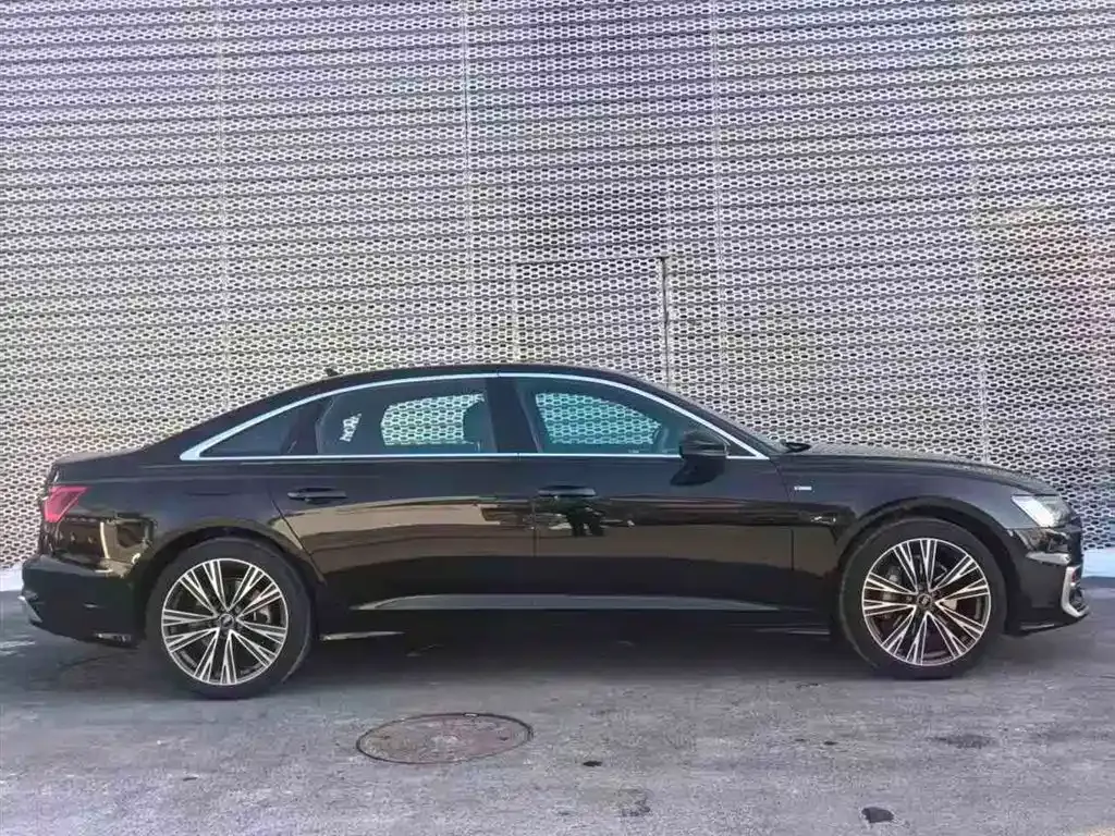 Audi A6L 2026 из CN, фото 6