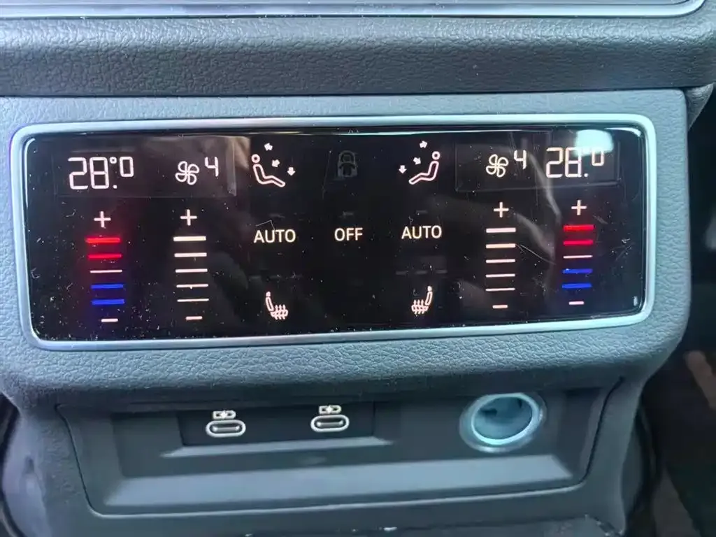 Audi A6L 2026 из CN, фото 2