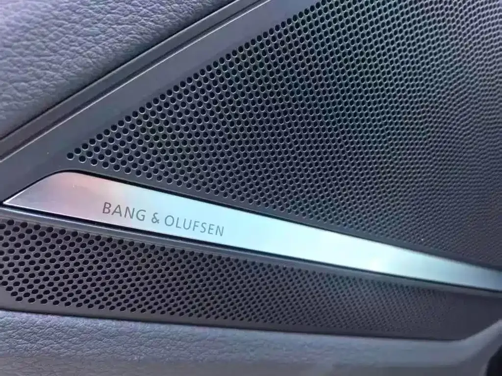 Audi A6L 2026 из CN, фото 8
