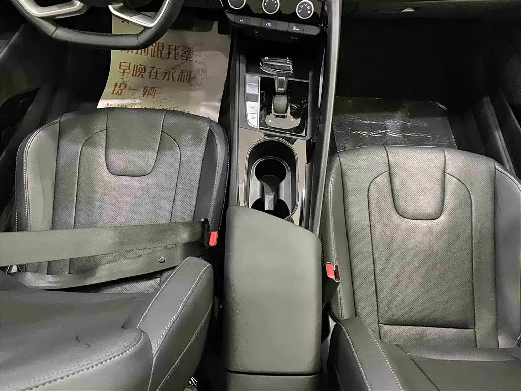Hyundai Elantra 2024 из CN, фото 6