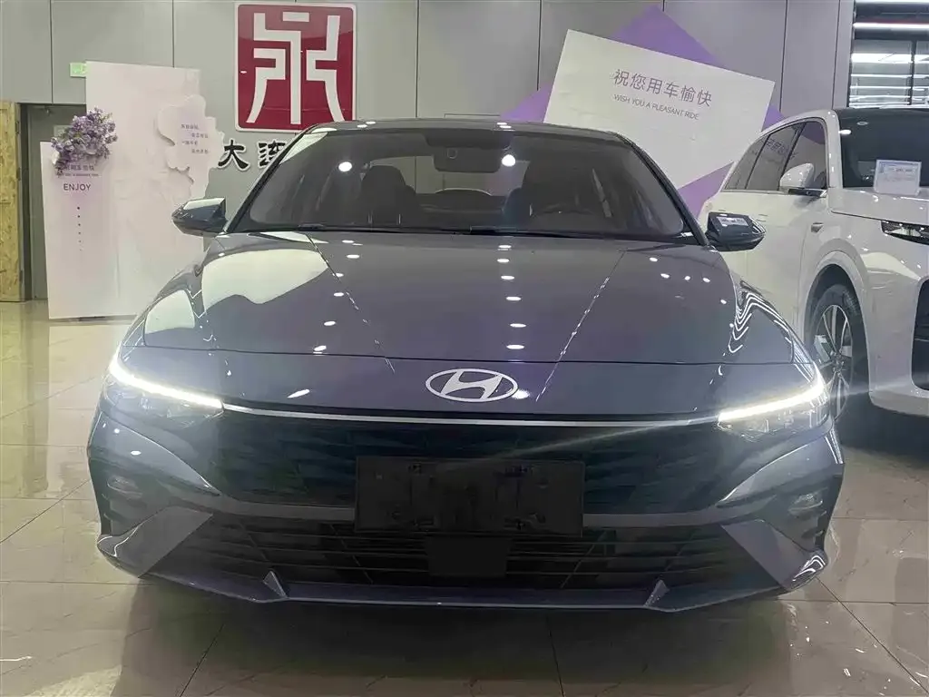 Hyundai Elantra 2024 из CN, фото 3