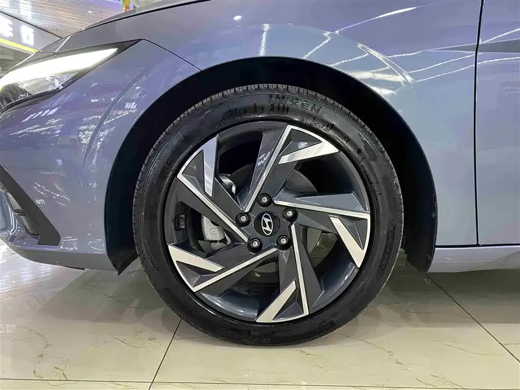 Hyundai Elantra 2024 из CN, фото 10