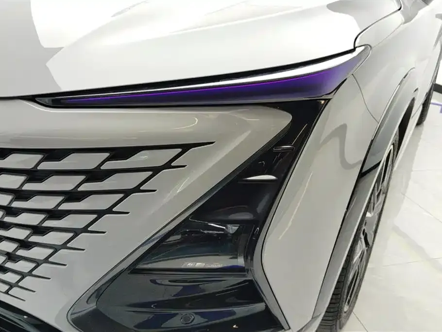 Changan UNI-T 2024 из CN, фото 2