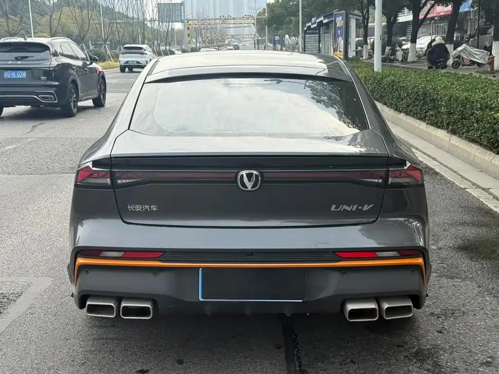 Changan UNI-V 2024 из CN, фото 5