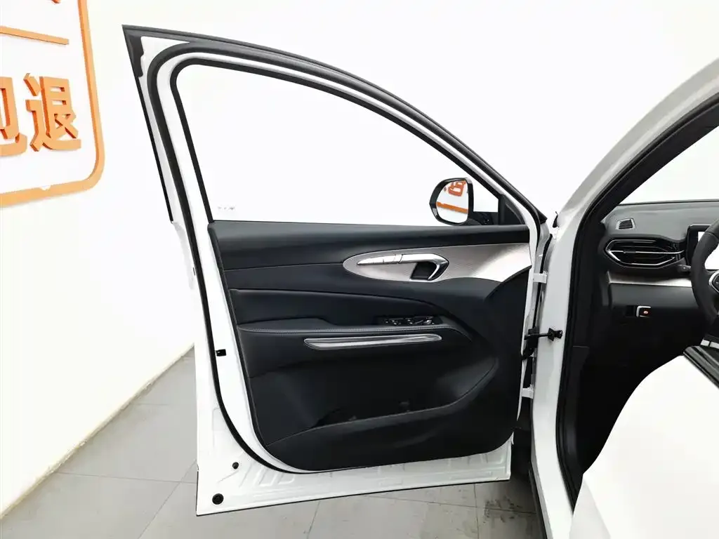 Bestune T90 2025 из CN, фото 10