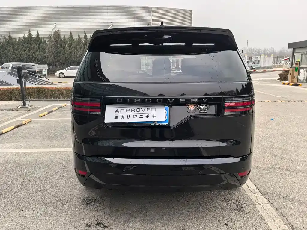 Land Rover Discovery 2023 из CN, фото 6