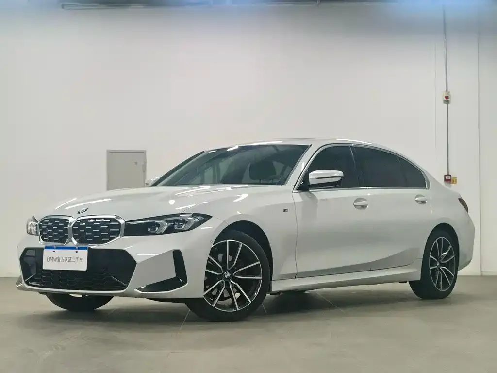 BMW 3 Series 2024 из CN, фото 1