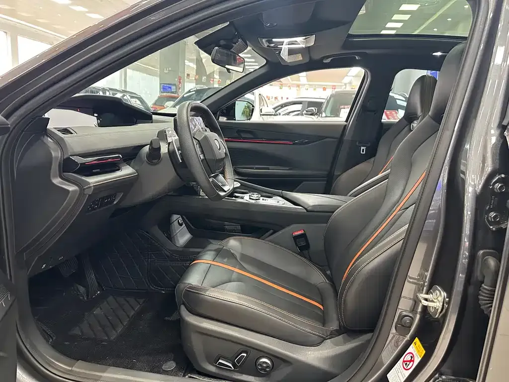 Changan UNI-V 2024 из CN, фото 5