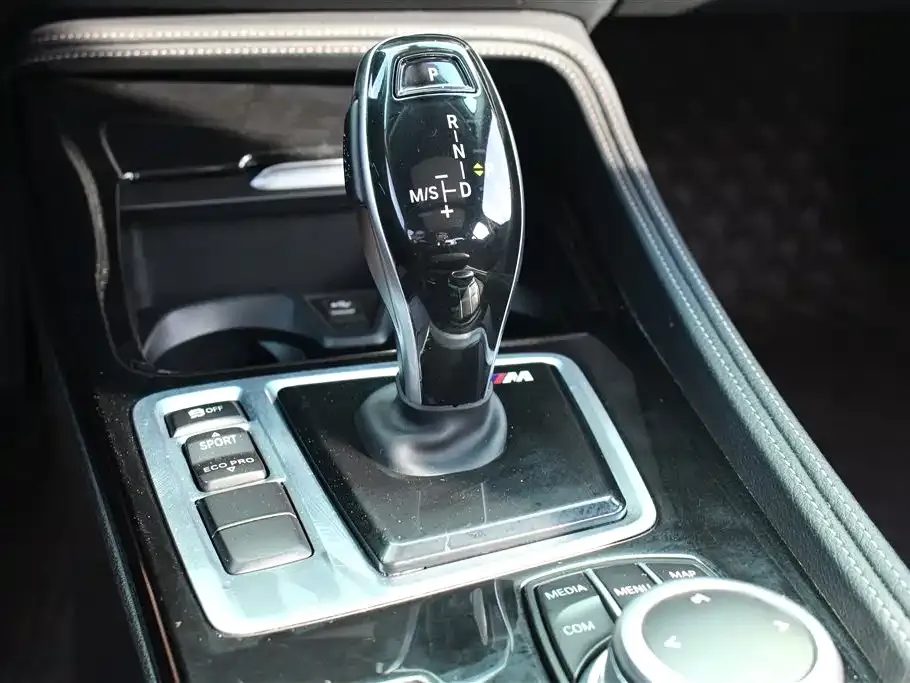 BMW 1 Series 2022 из CN, фото 10