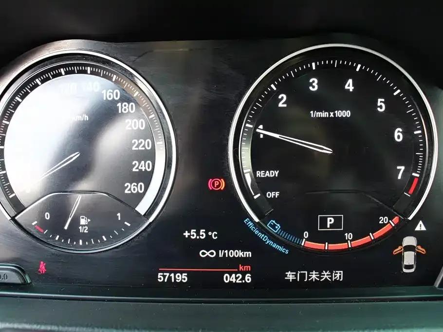 BMW 1 Series 2022 из CN, фото 9