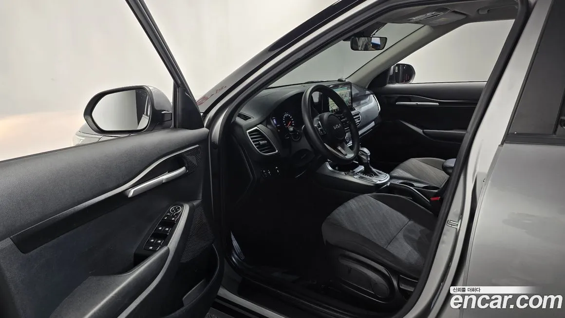 Kia Seltos 2023 из KR, фото 8