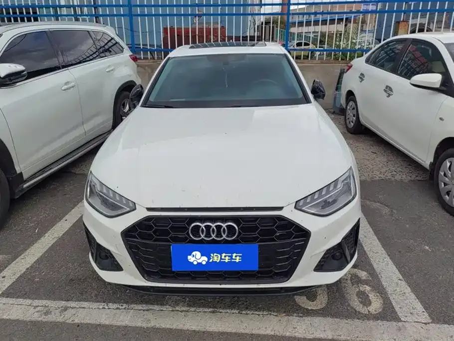 Audi A4L 2023 из CN, фото 3