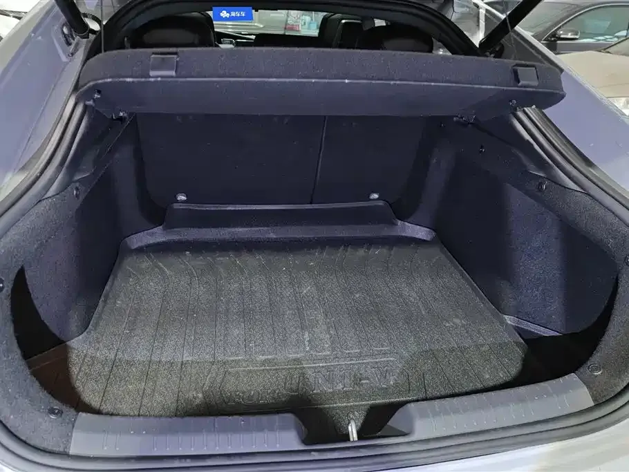 Changan UNI-V 2023 из CN, фото 2