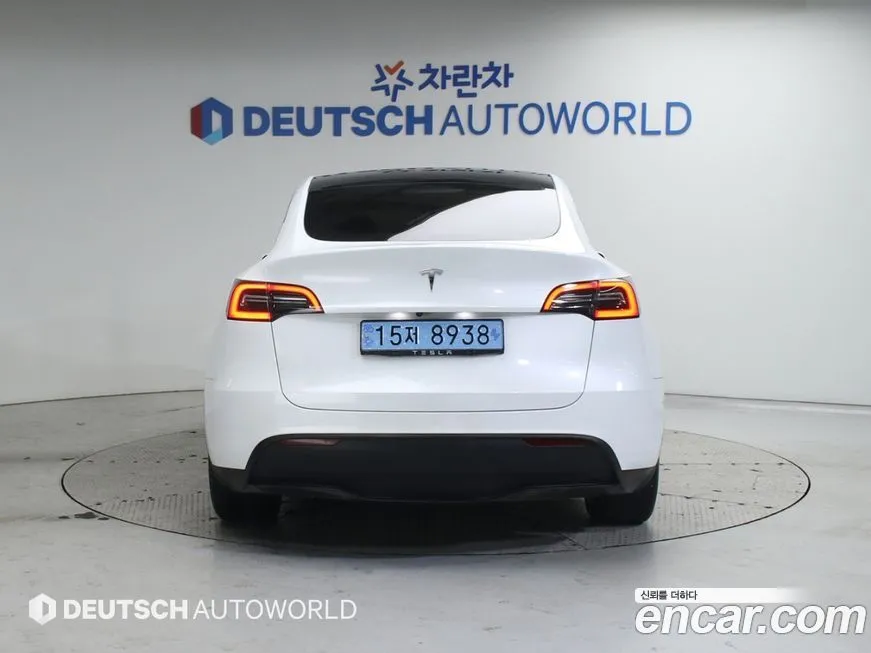 Tesla Model Y 2023 из KR, фото 5