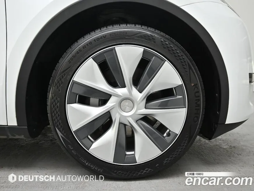 Tesla Model Y 2023 из KR, фото 6