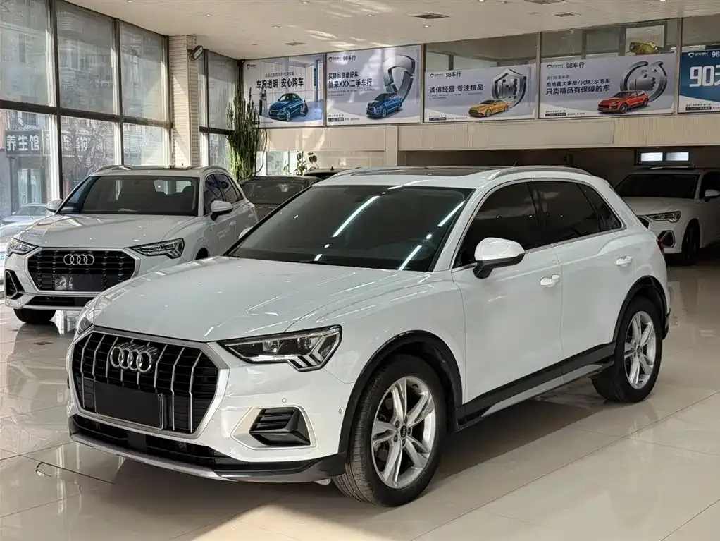 Audi Q3 2022 из CN, фото 1