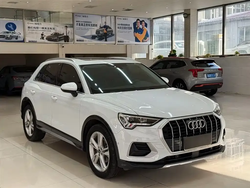 Audi Q3 2022 из CN, фото 10