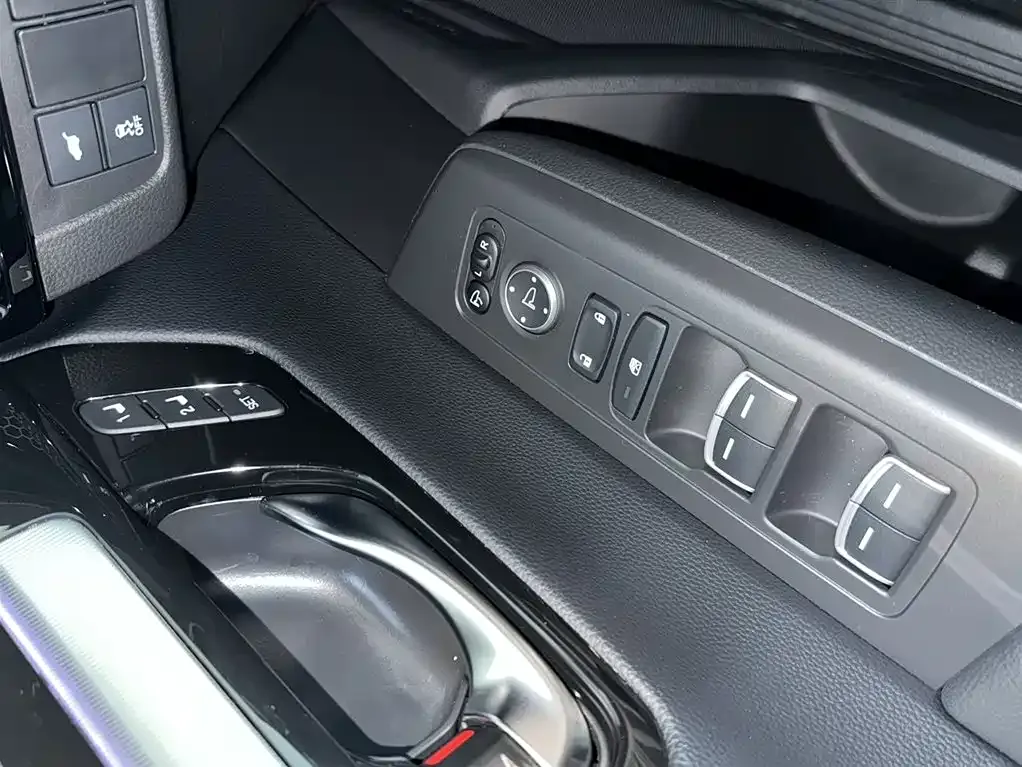 Honda Breeze 2023 из CN, фото 9