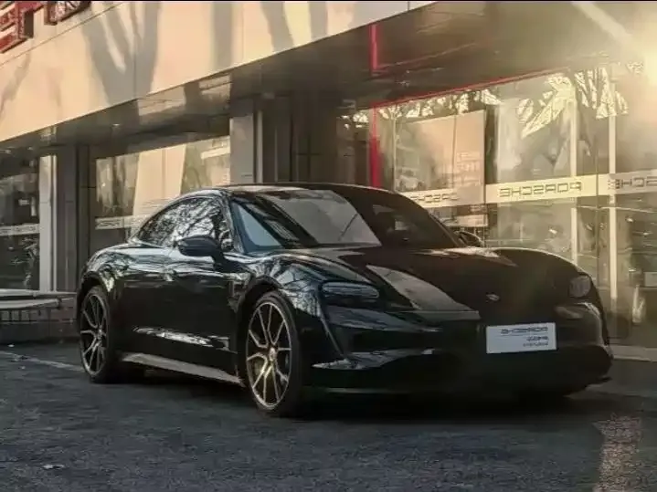 Porsche Taycan 2023 из CN, фото 1