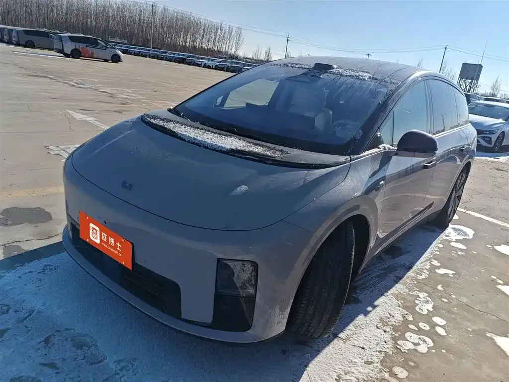 Li Auto i8 2025 из CN, фото 1