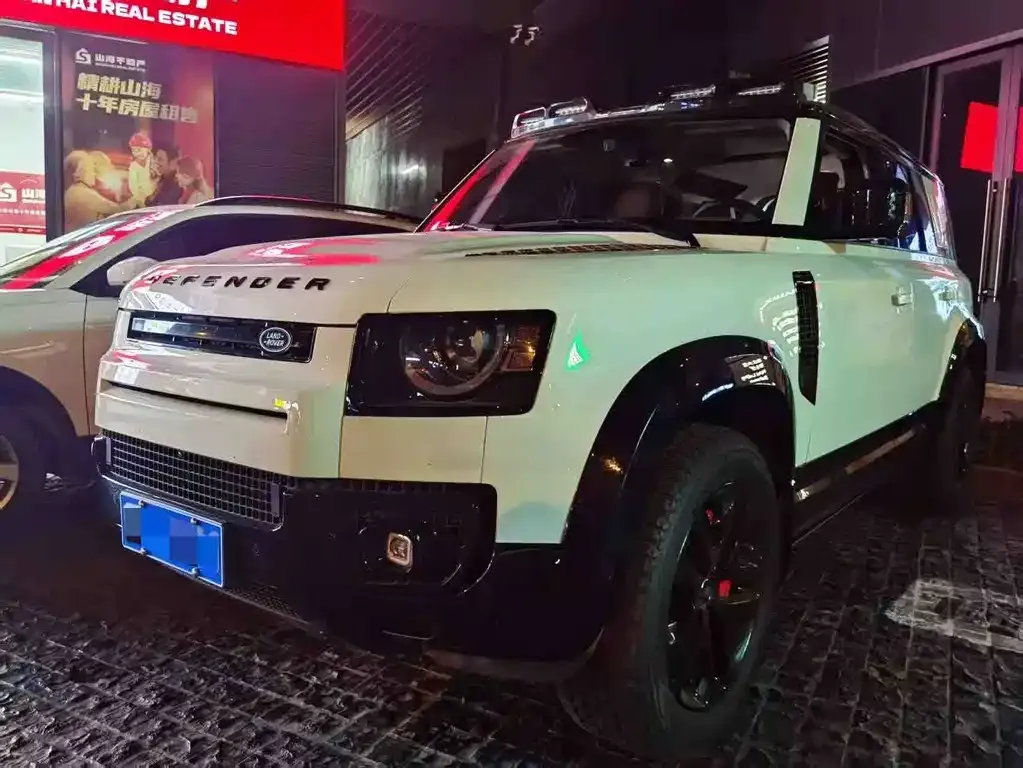 Land Rover Defender 2023 из CN, фото 1