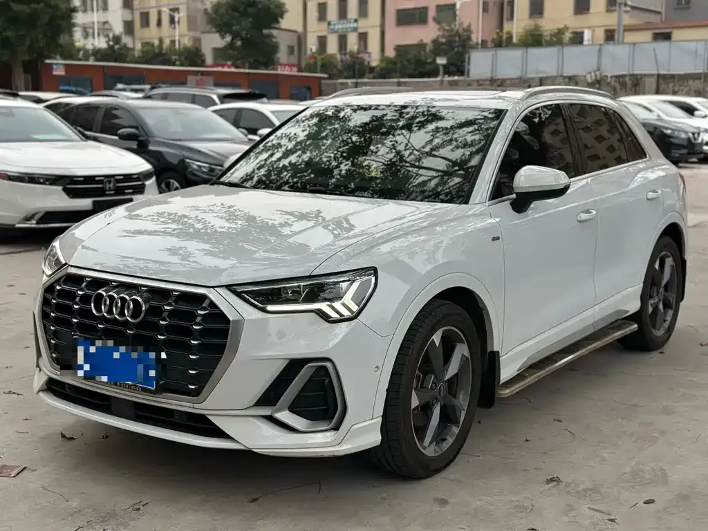Audi Q3 2021 из CN, фото 5
