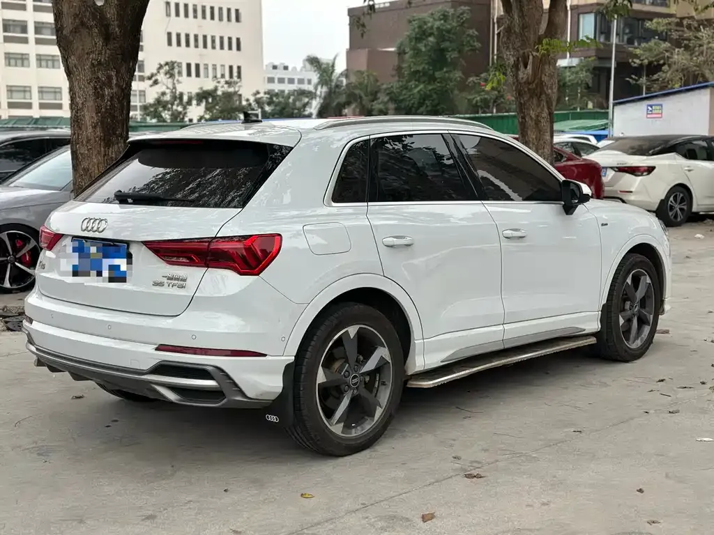 Audi Q3 2021 из CN, фото 6