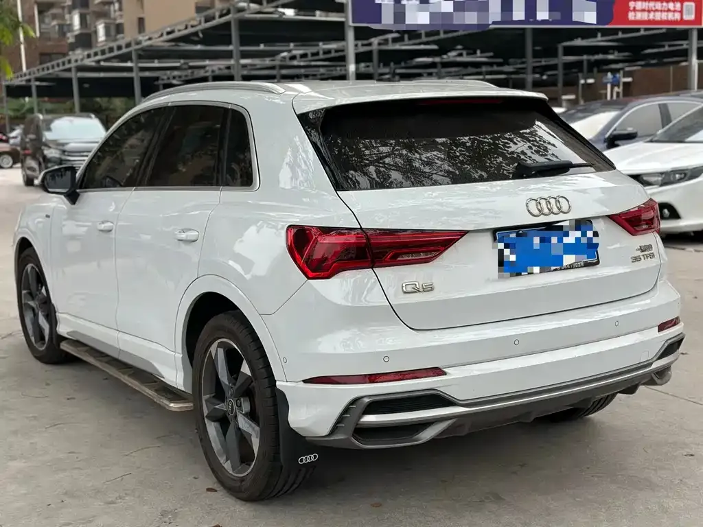 Audi Q3 2021 из CN, фото 4