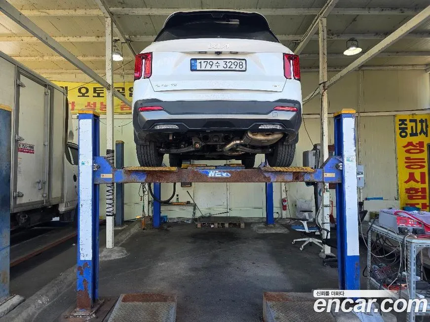 Kia Sorento — фото 3