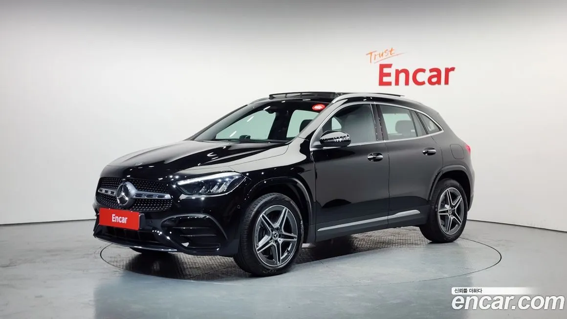 Mercedes-Benz GLA-Class — фото 1