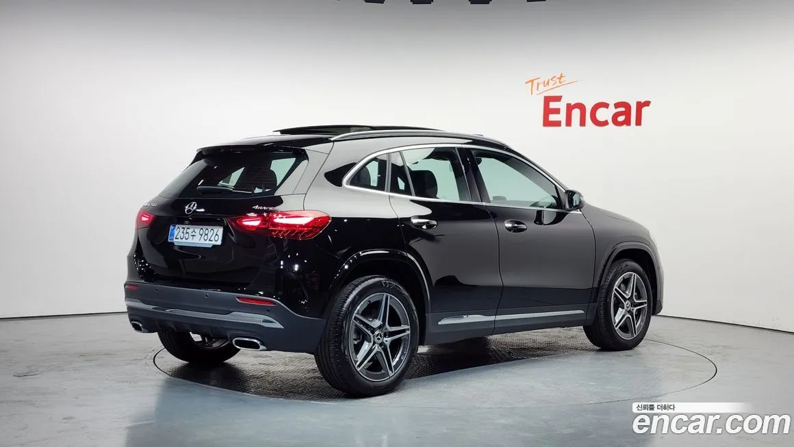 Mercedes-Benz GLA-Class — фото 2