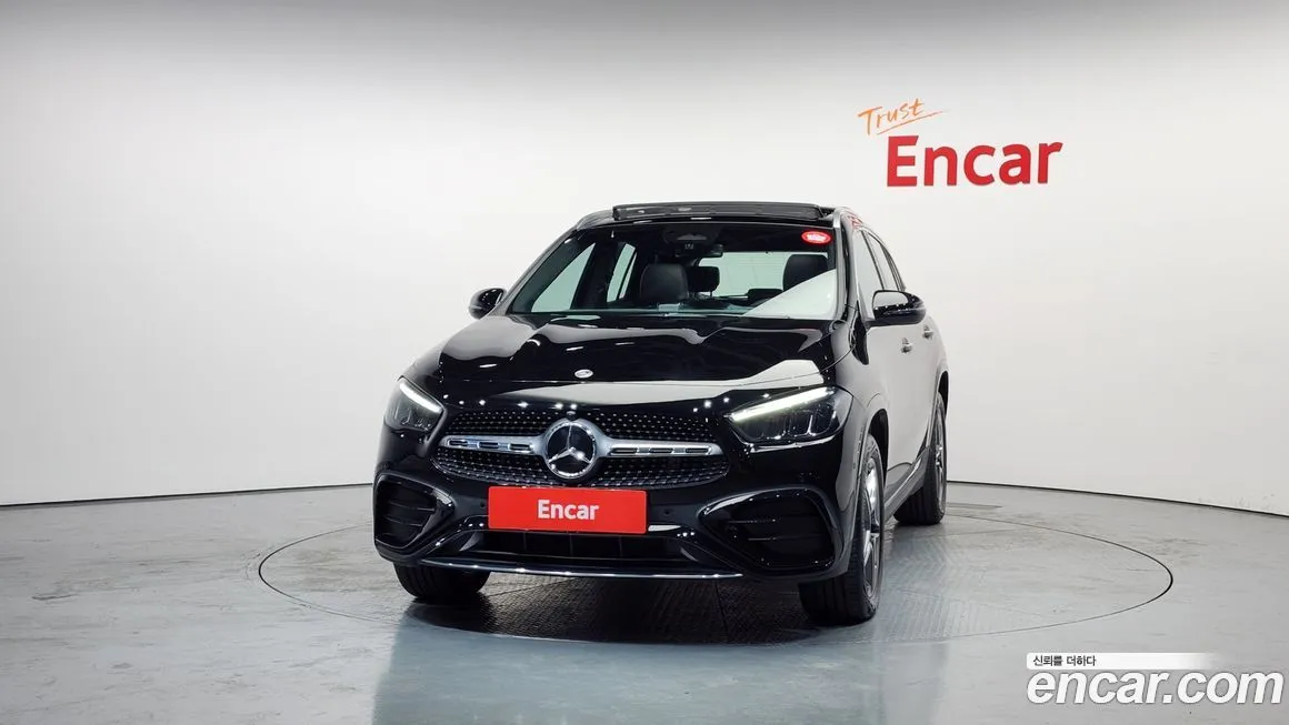 Mercedes-Benz GLA-Class — фото 7