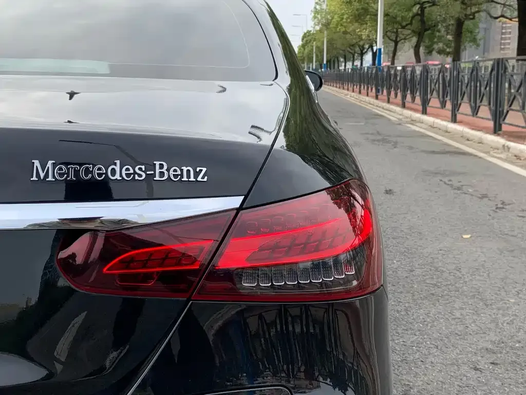 Mercedes-Benz E-Class New Energy 2022 из CN, фото 4