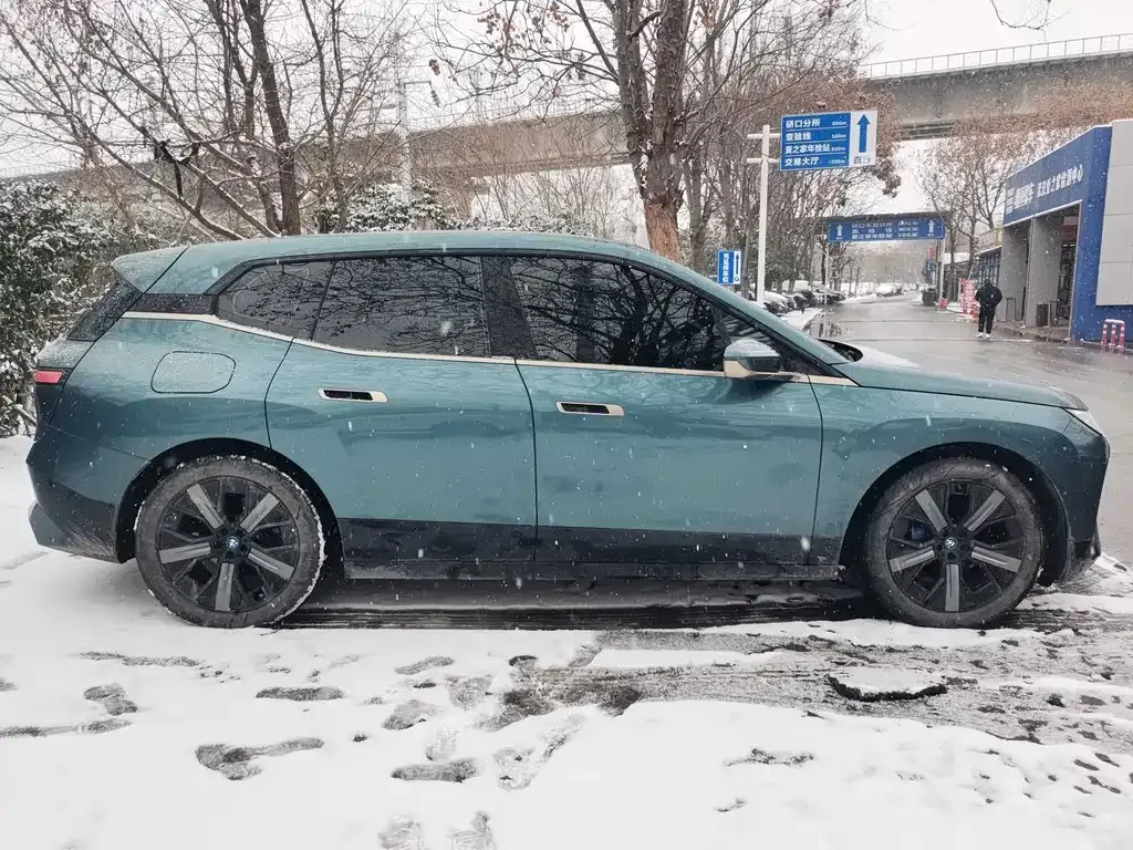 BMW iX 2022 из CN, фото 8